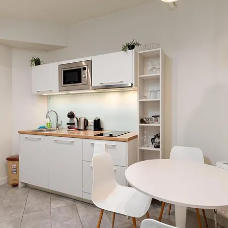 Dandelion Stabu Apartment Riga